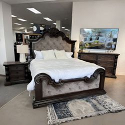 Maylee Dark Brown Upholstered Bedroom Set