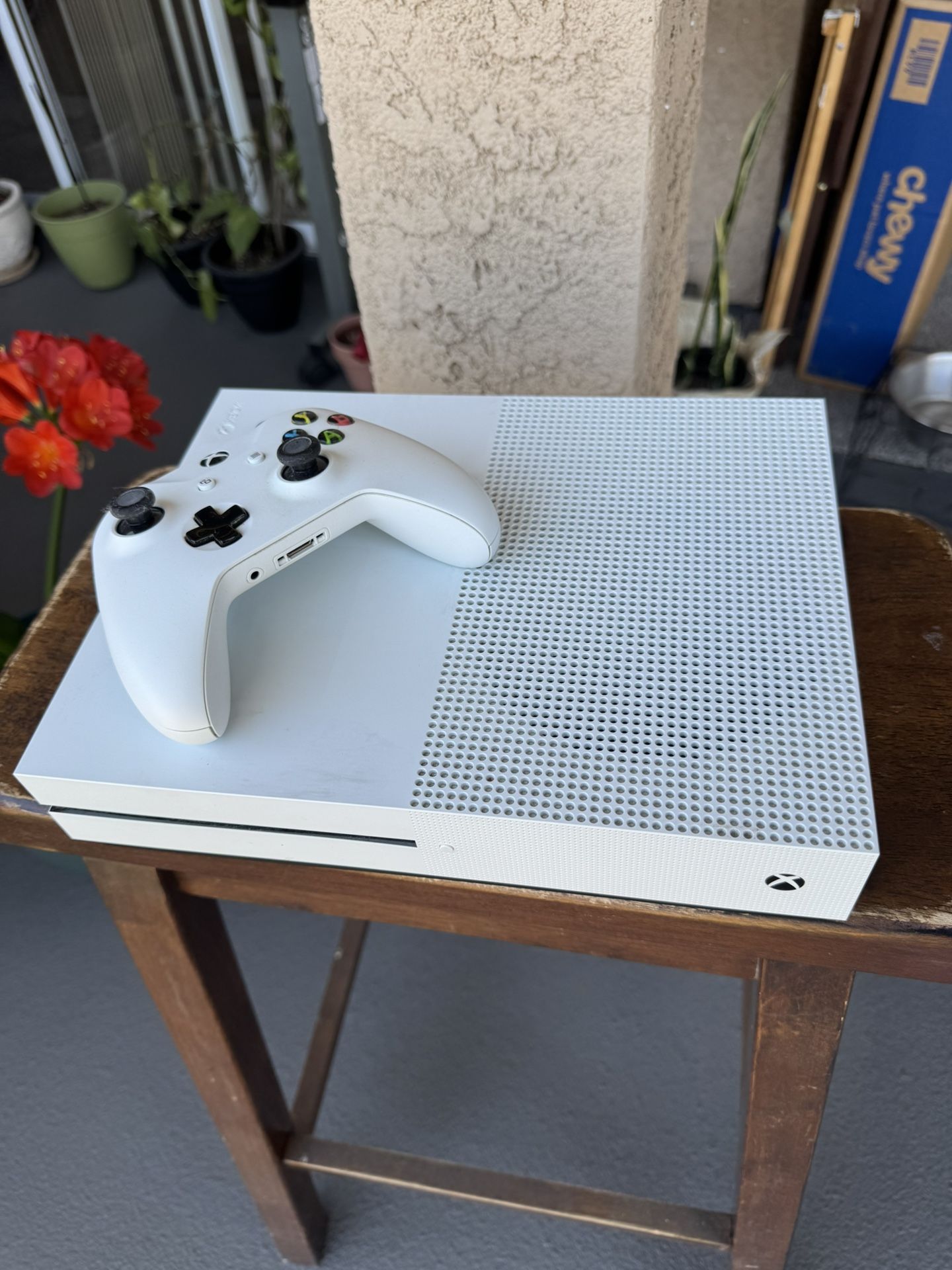 Xbox One S