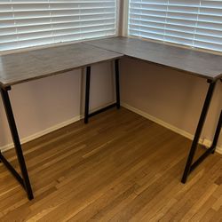 Corner Desk Like New