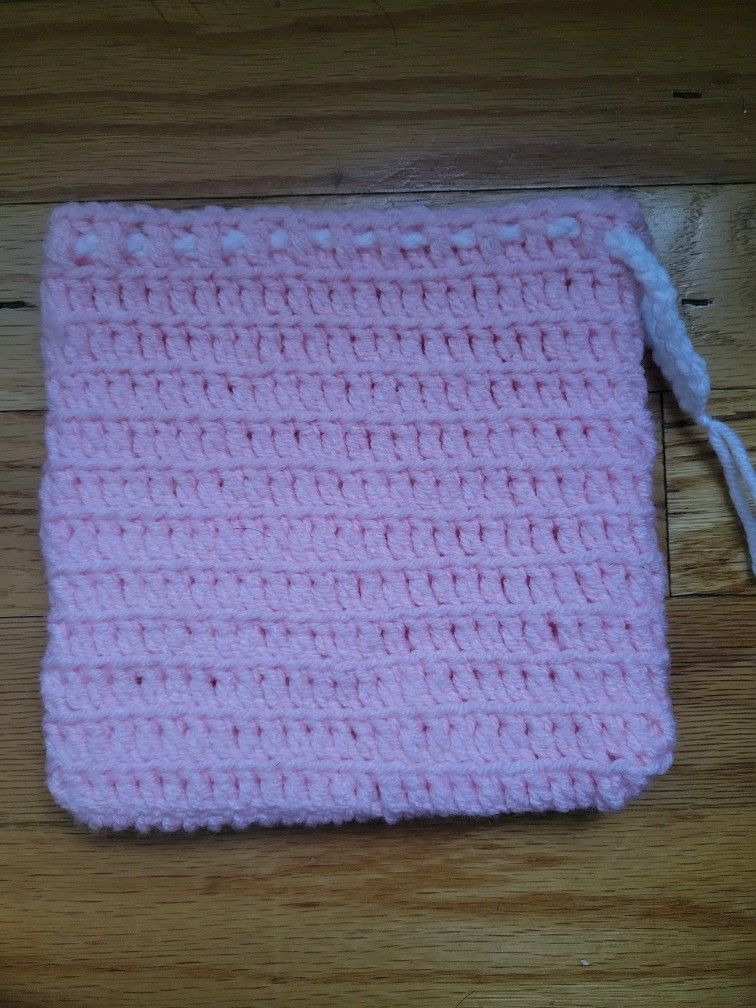 Crocheted Mini Pink Pouch