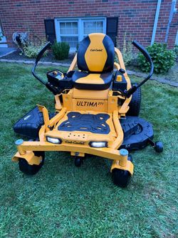 Cub Cadet Ultima ZT1 54" Zero-Turn Mower Excellent Condition just Fully Serviced