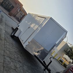 Beautiful Enclosed trailer year 2018