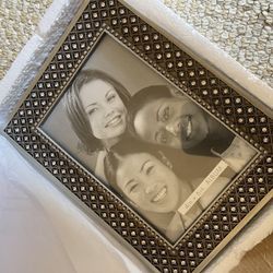 New in Box Royal Limited Jeweled Photo Album 4x6”