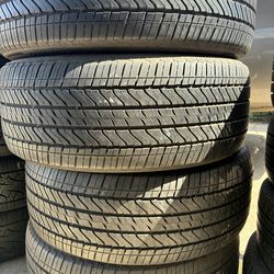 275/50R22 Bridgestone