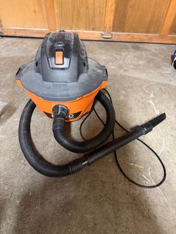 RIDGID Wet/Dry Shop Vacuum with Hose