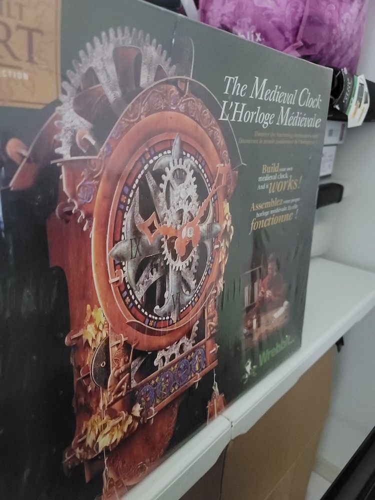 Wrebbit 3D Built Art Collection MEDIEVAL CLOCK – L’Horloge Medievale