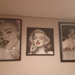 Marilyn Monroe Poster Pictures In Frame
