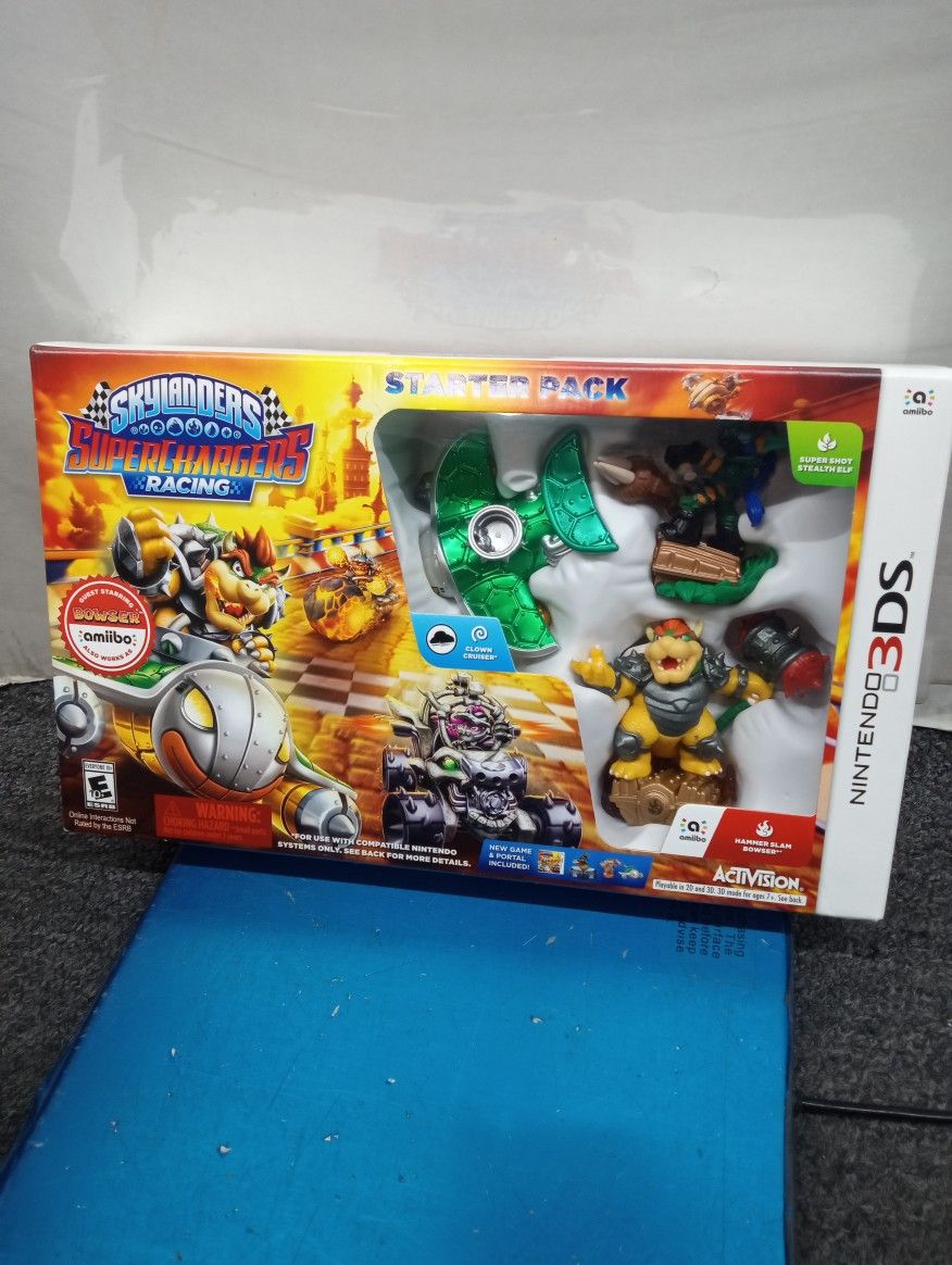 Skylanders Superchargers Starter Kit Video Game (Nintendo 3DS) by Activision factory sealed