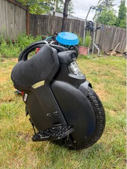 InMotion V11 Electric Unicycle