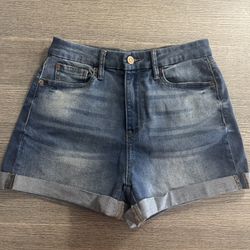 No Boundaries Jean Mom Shorts Curvy Size 9 Denim Blue High Rise Cuffed NEW