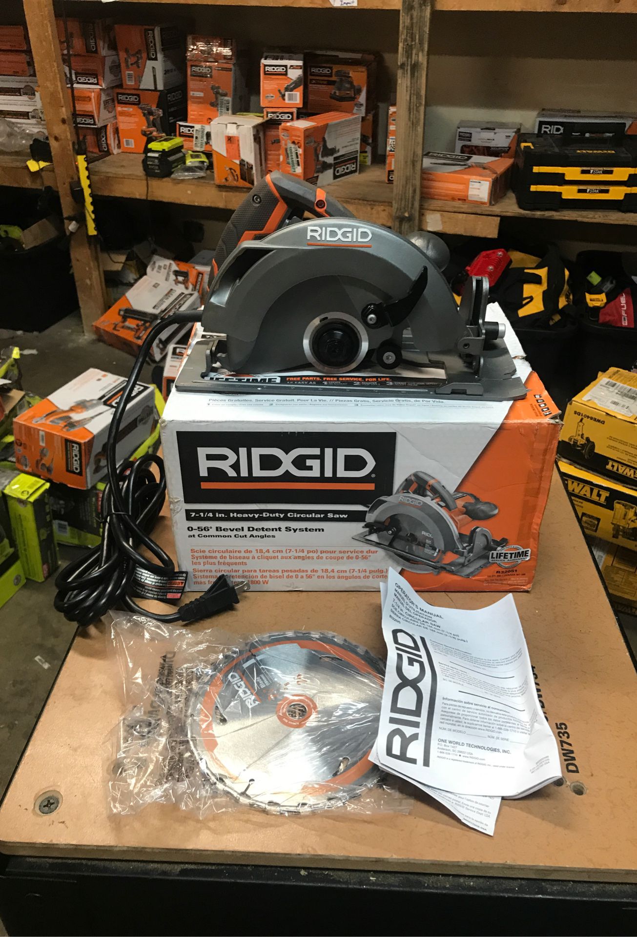 RIDGID 15 Amp 7-1/4 in. Circular Saw