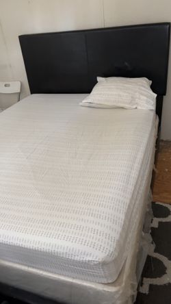 Queen bed