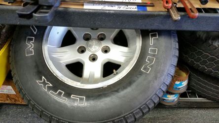 275 65 r18 tires for my Jeep