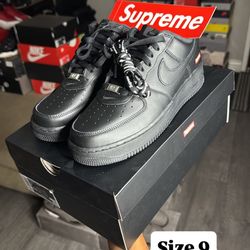 Nike Supreme Air Force