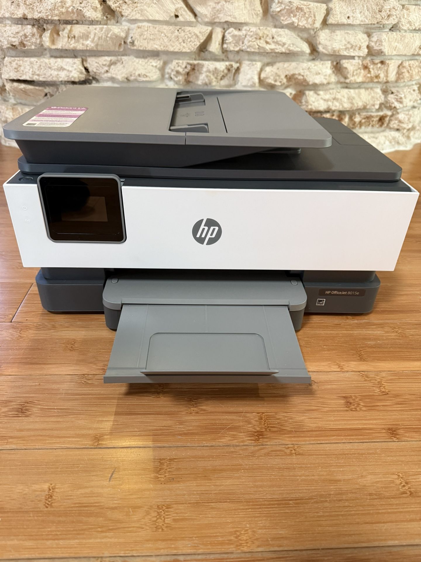 Like New HP OfficeJet 8015e Wireless Color All-in-One Printer + Full Color XL HP Toner