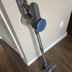 Cordless Vacuum Cleaner, 23Kpa Powerful Suction MOVING OUT SALE