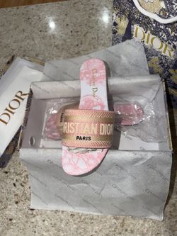 Dway Slides 🔥 Dior 👡