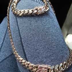 New 18k Rose Gold Cuban Link Chain And Bracelet Set 