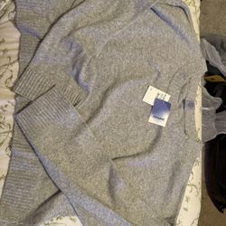 Grey Women Sweather Large 