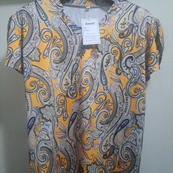 Short Sleeves Yellow Black And Gray Knit Top Size Large Floral Print 