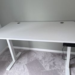 Autonomous Desk 