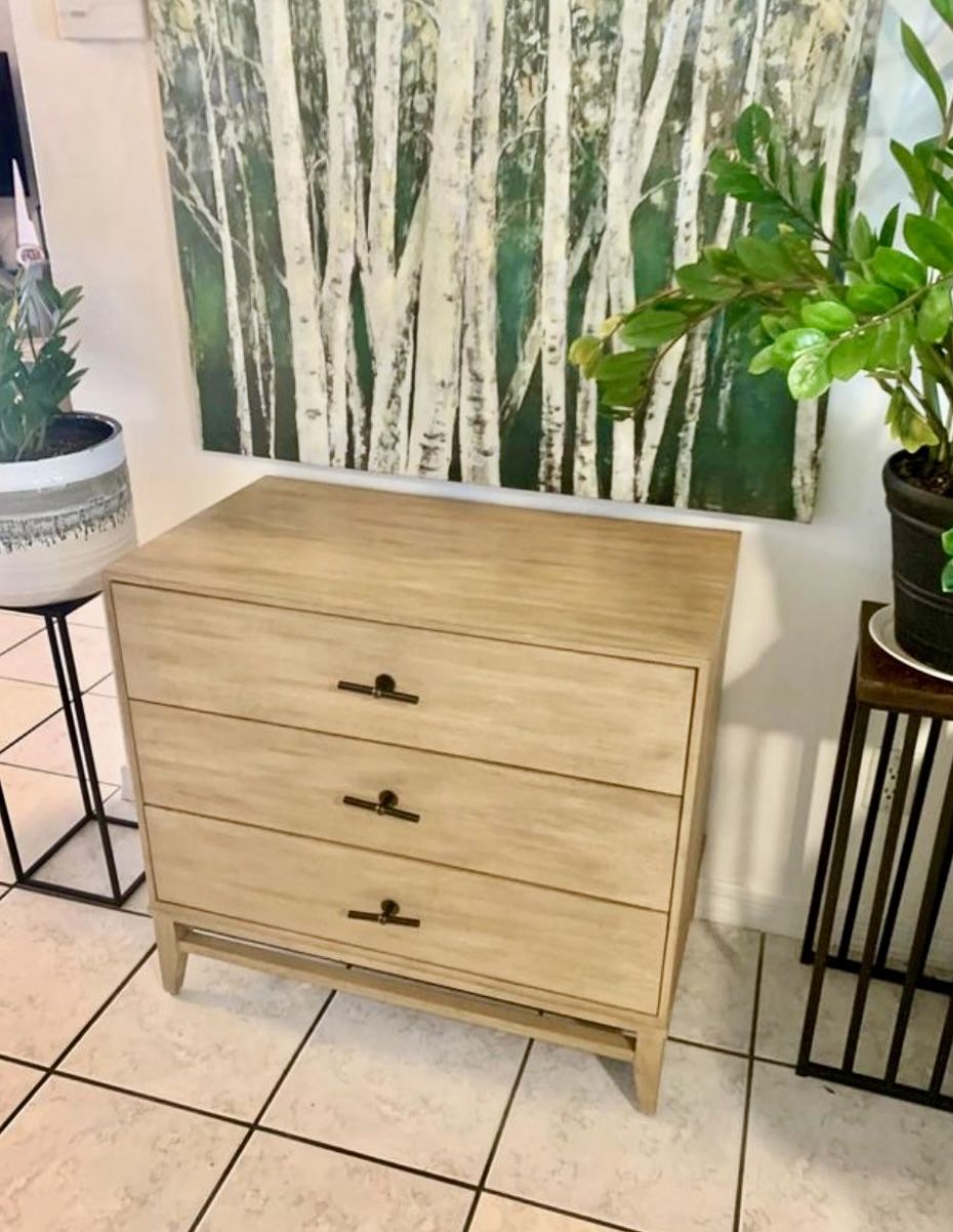Chest night stand entryway table