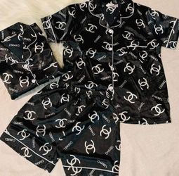 Women Clothes