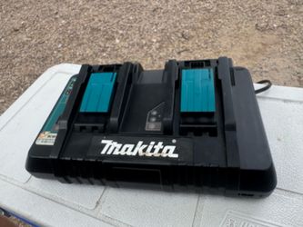 Makita dual port charger