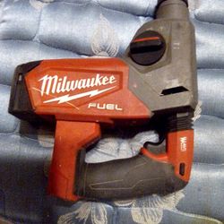 Milwaukee M18 Hammer Drilling 