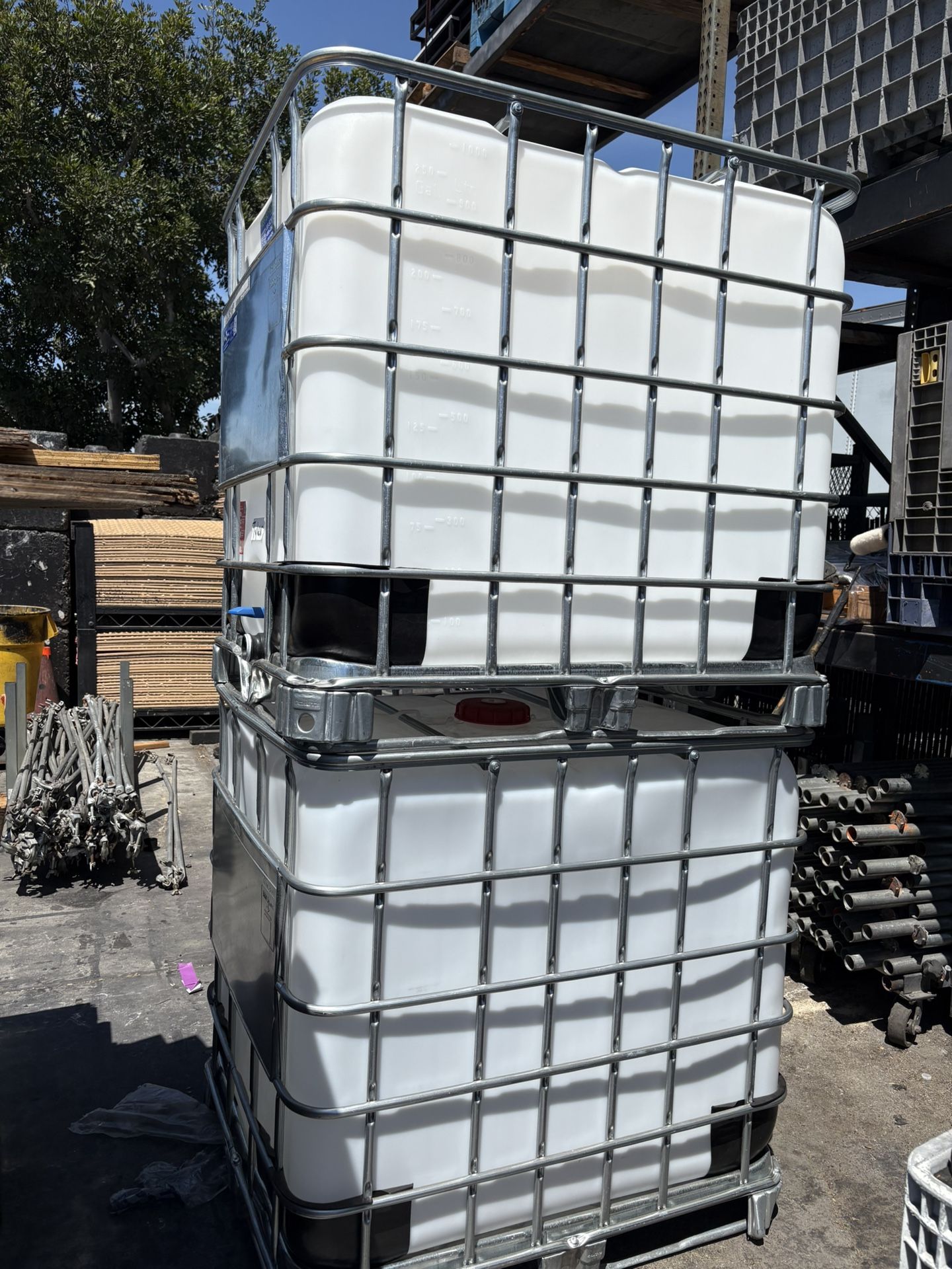 Schutz Water Tank