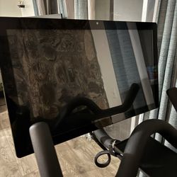Peloton Bike 
