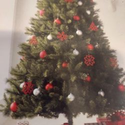 Christmas Tree no Ornament 7,5 Ft