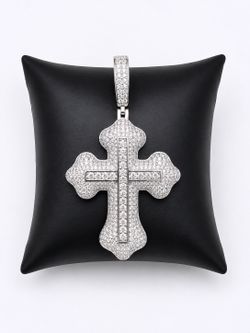 925 Sterling Silver 6.20CT MOISSANITE Gothic Cross Men’s Pendant