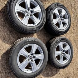 2023 Toyota Highlander wheels New 235 65 18 all season tires and TPMS