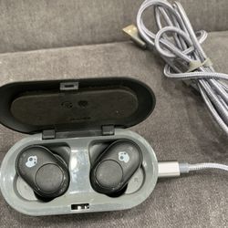Headphones  Skull Candy Push 