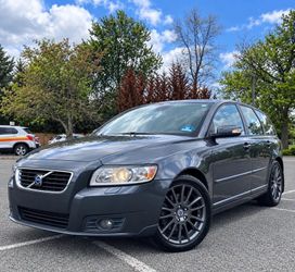 2010 Volvo V50