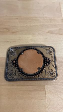 Belt buckle