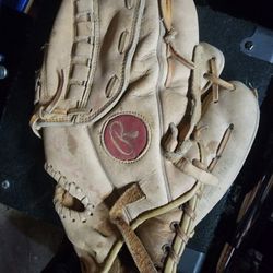 Vintage Baseball Mits 