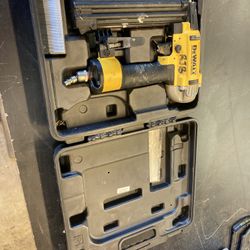 18g Finish Nailer 