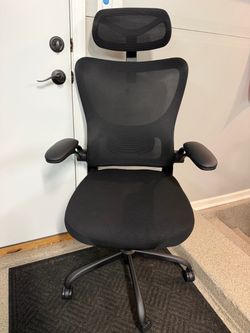 Brand New Black Mesh Tall Back Ergonomic Office Chair w/Flip Up Armrests & Adjustable Lumbar Support