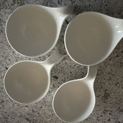 Villeroy & Boch Pasta / Salad / Soup Bowls – Set of 4 (Discontinued)