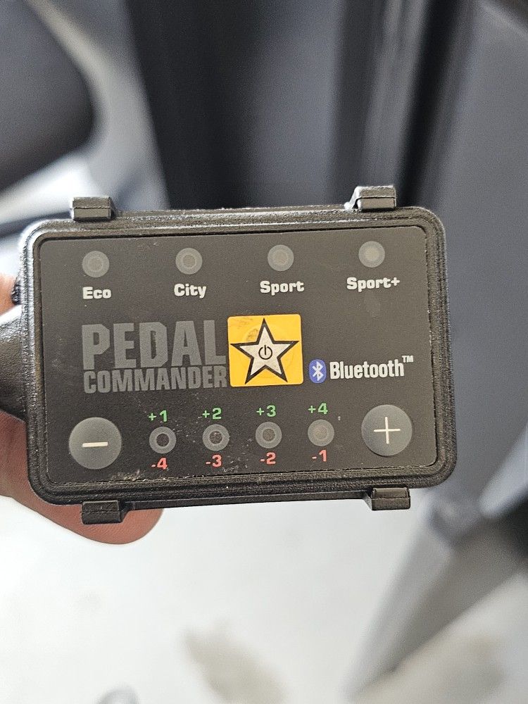 Pedal Commander
