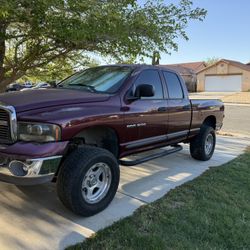 Dodge Ram 1500 5.9Engine