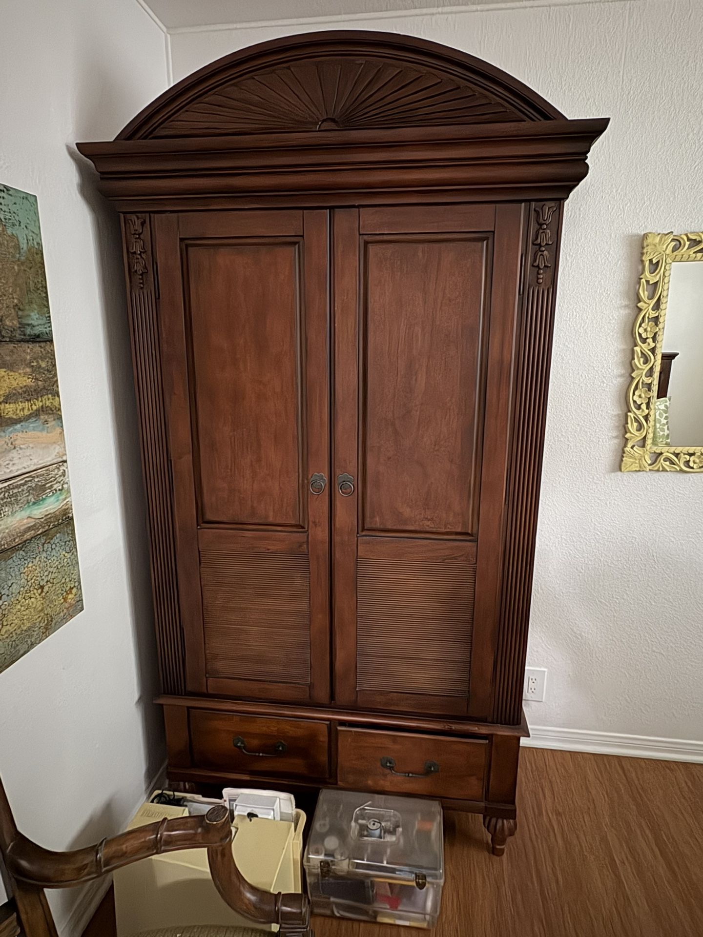 Armoire