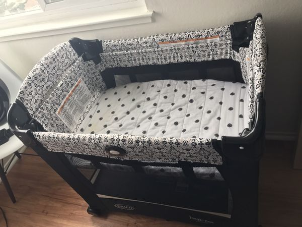 Graco Travel Lite Crib For Sale In Pacifica Ca Offerup
