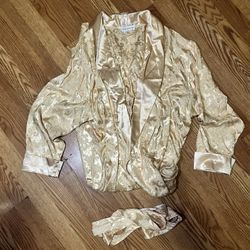 Victoria Secret Women’s Robe Size Large 
