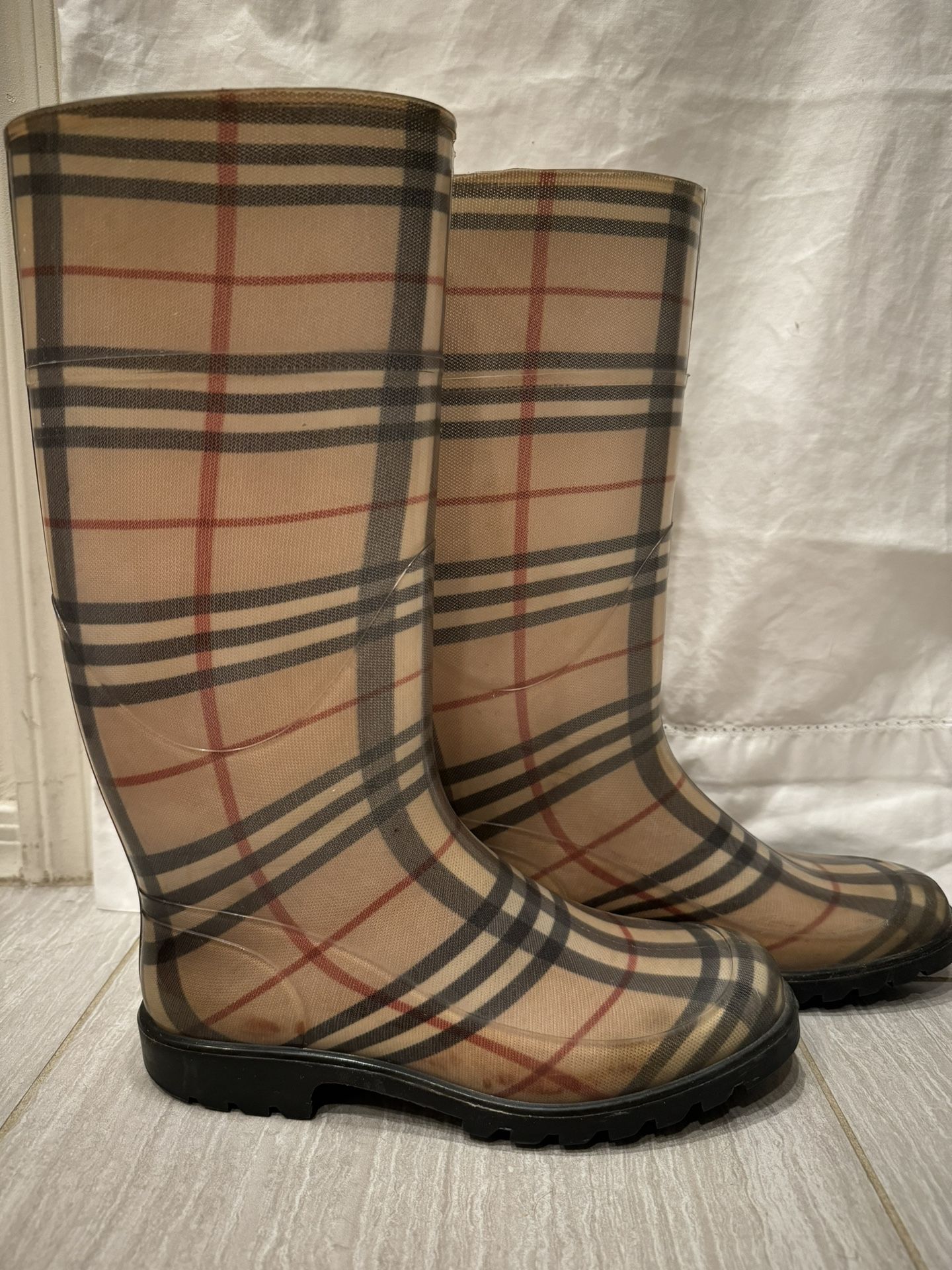 Rain boots