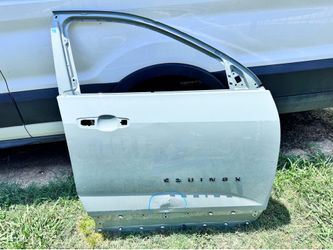 2025 to 2026 CHEVY EQUINOX FRONT DOOR RH