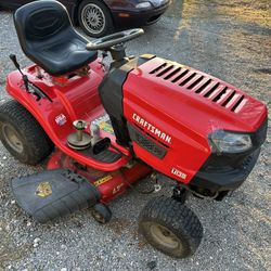 Crafsman T130 Riding Lawnmower 