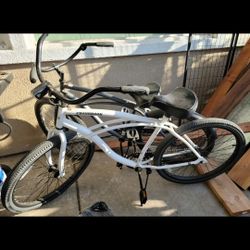 2 Huffy Cranbrook Beach Cruiser Bicycles 